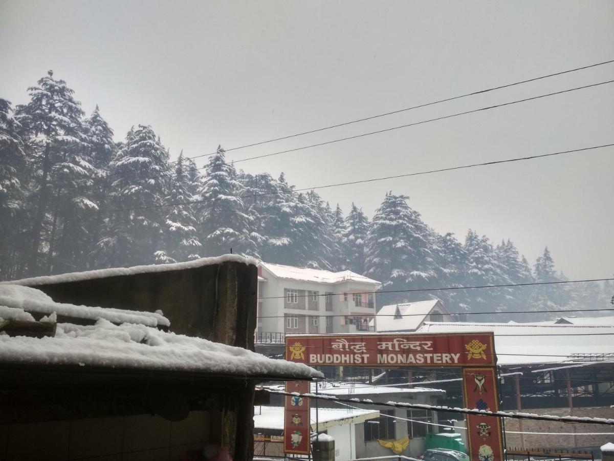 Hotel Snow Mountain Mall Road Manāli Eksteriør bilde